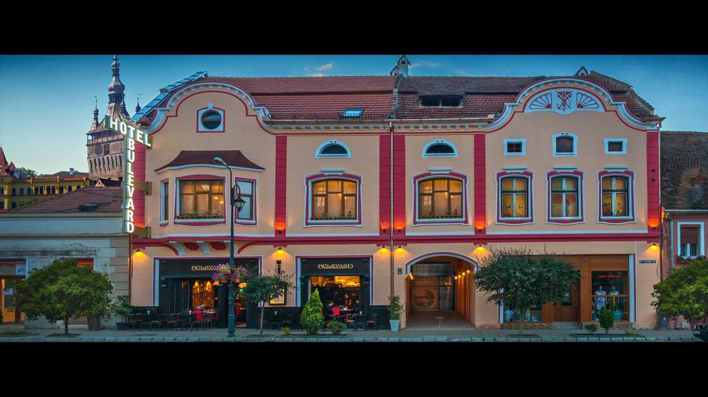 Hotel Bulevard Sighişoara Eksteriør billede